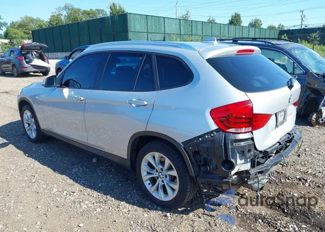 2014 BMW X1 xDrive28I z USA, uszkodzony, nr VIN WBAVL1C55EVY23430